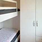 2 Bedroom Cozy In 펜션 Frederiksværk