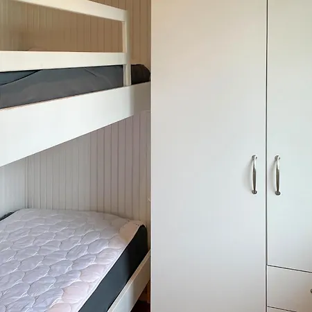 2 Bedroom Cozy In Casa vacanze Frederiksværk