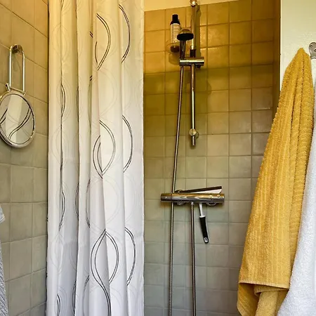 2 Bedroom Cozy In Casa vacanze Frederiksværk