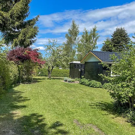 Σπίτι διακοπών 2 Bedroom Cozy In *