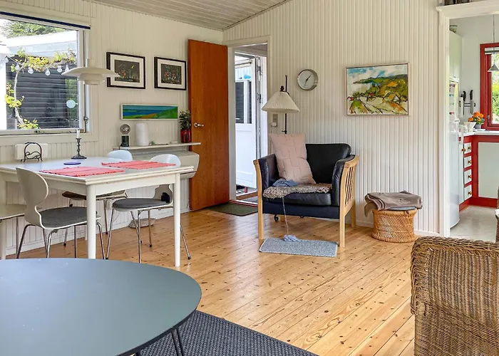 2 Bedroom Cozy In * Frederiksværk